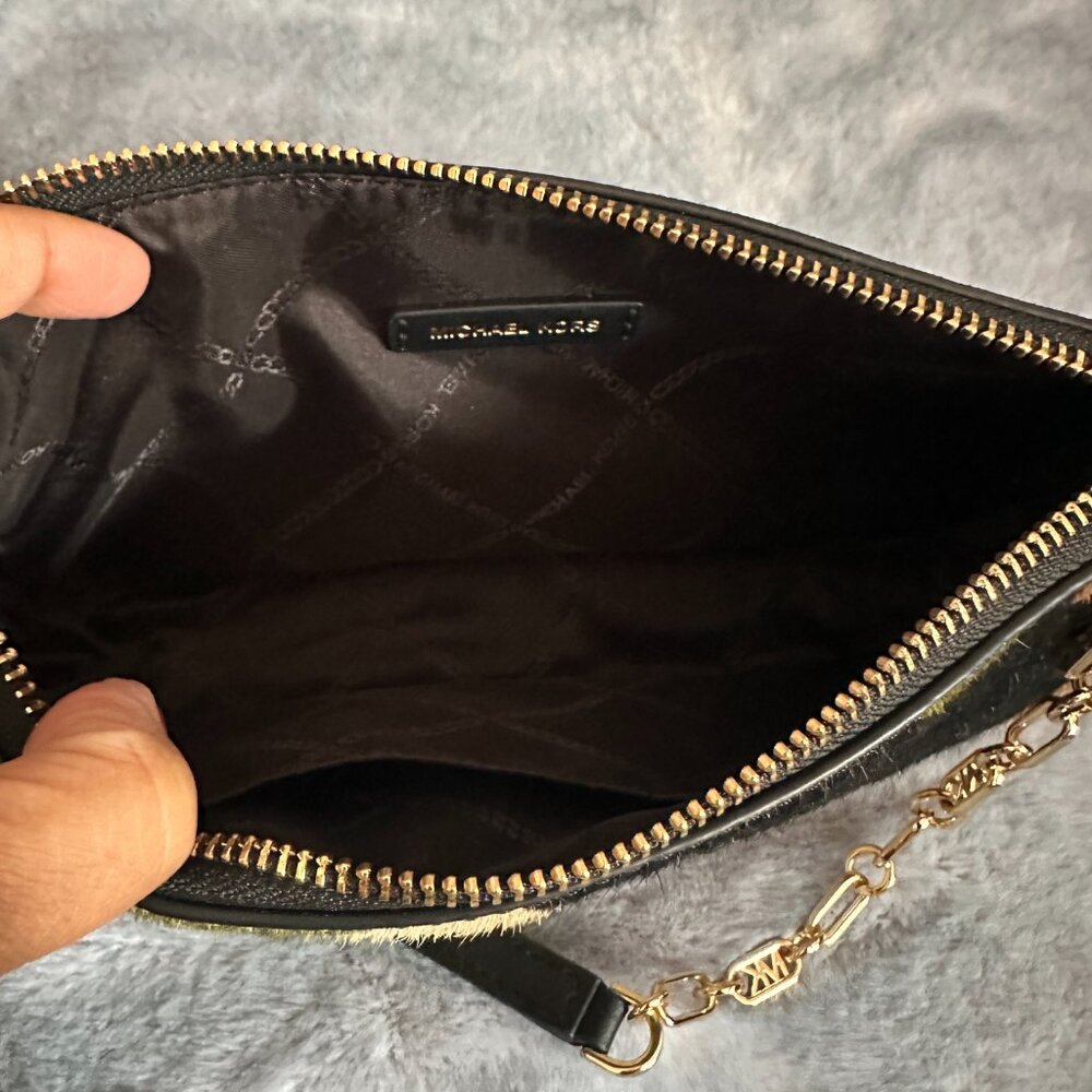 Michael Michael Kors Empire Medium Camouflage Calf Hair Chain-Link Pochette - Picture 7 of 7